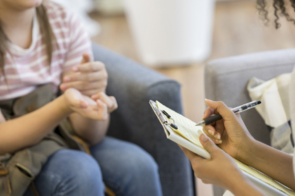 Gabinetes-de-Saúde-Juvenil