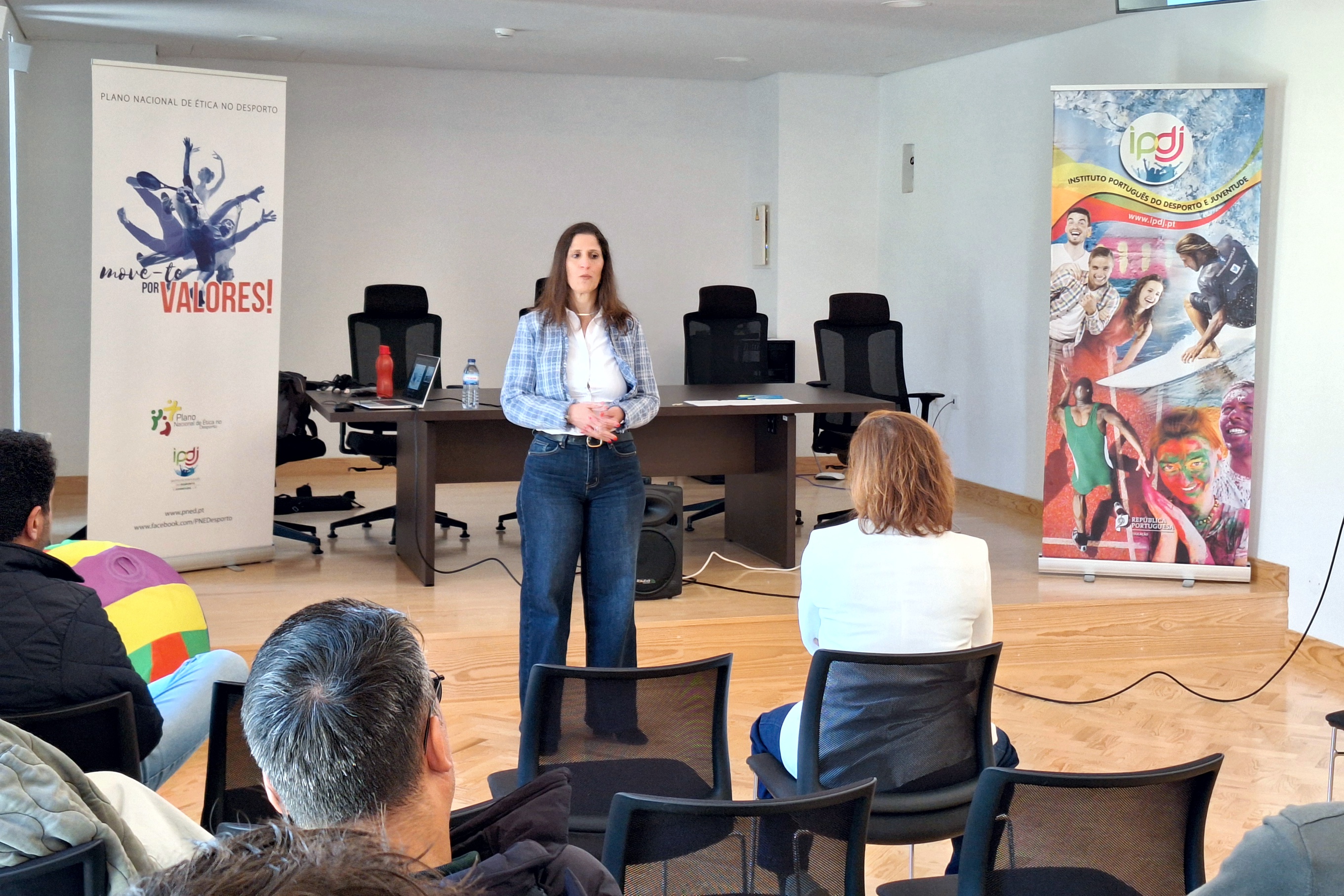 Abertura com intervenção da Vereadora Liliana Galhofas.