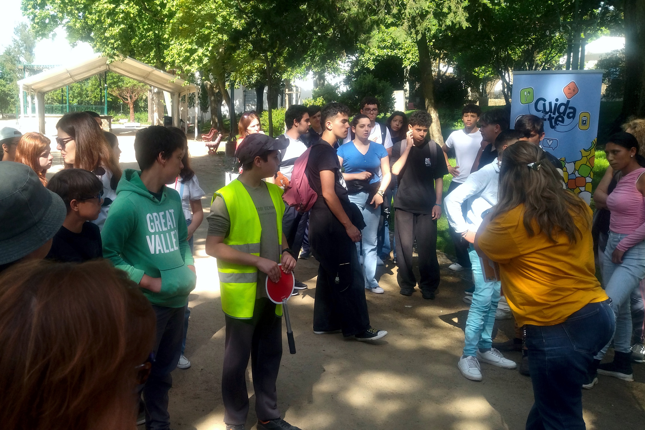 Jovens participantes na atividade.