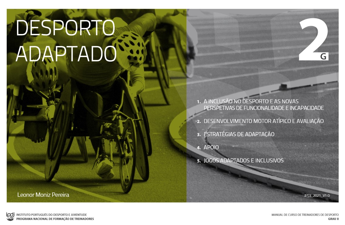 Atletas em cadeira de rodas na pista de atletismo