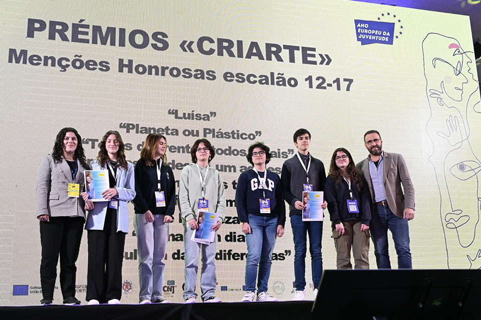 jovens vencedores do prémio AEJ - Criarte