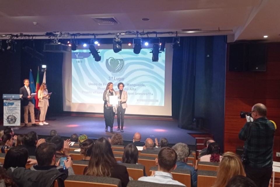 entrega de prémios, com diretora regional da DRC