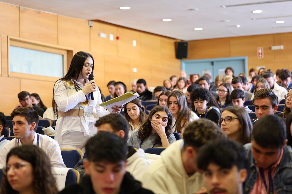 intervenção de deputada