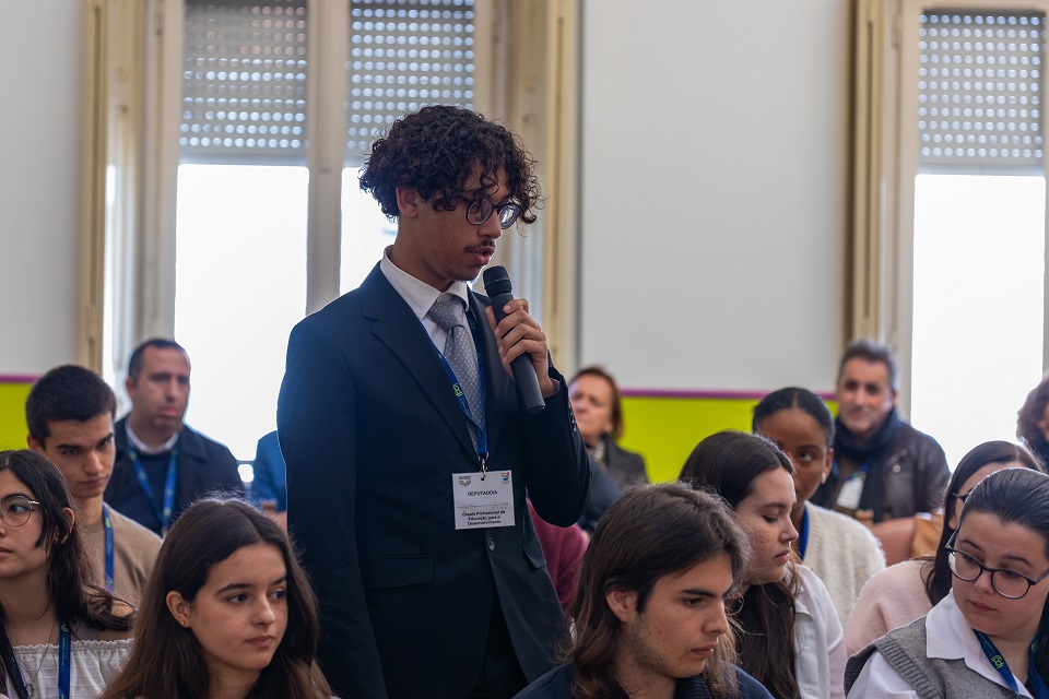 Sessão distrital de Lisboa do Parlamento dos Jovens-foto4