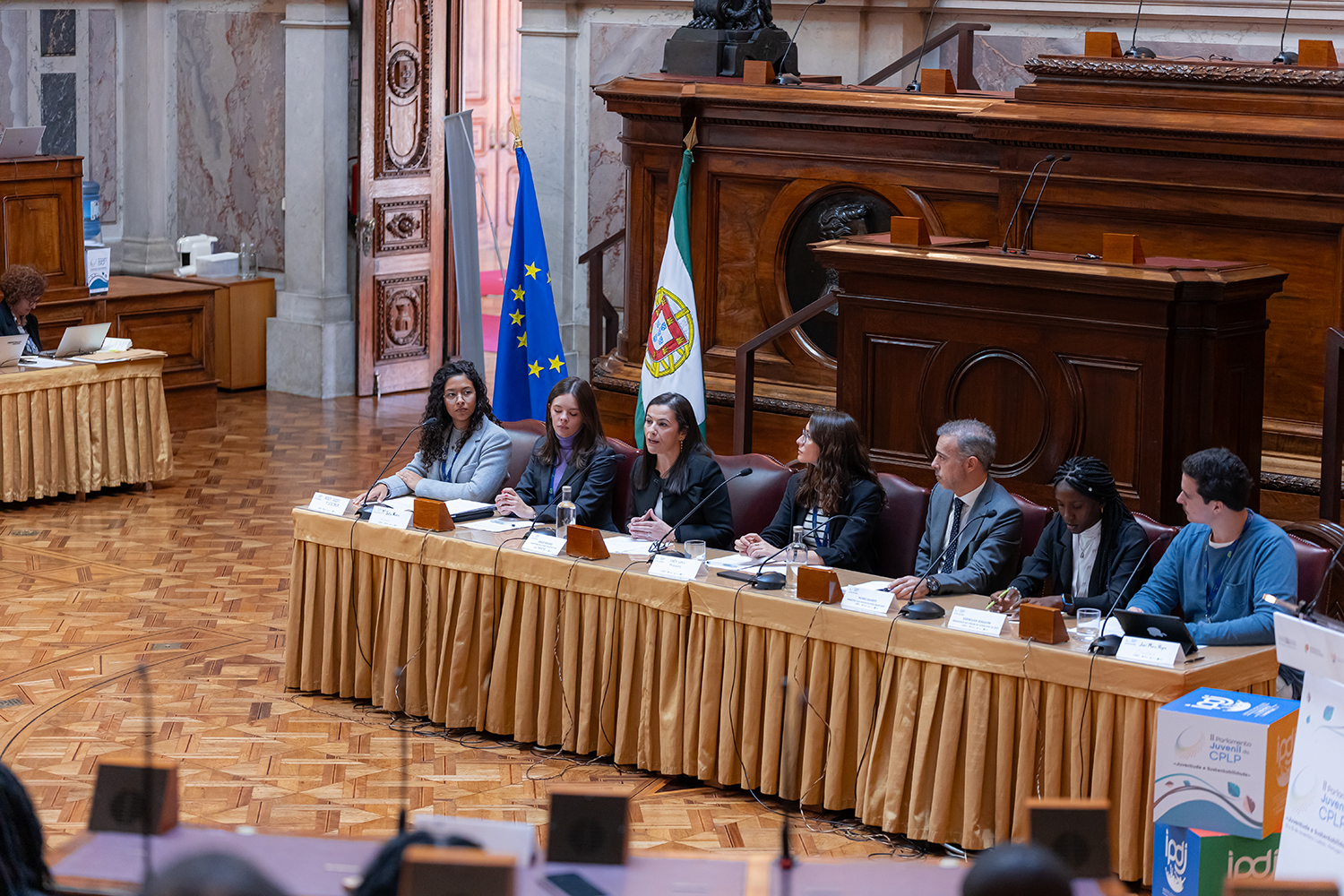 Mesa do II Parlamento Juvenil da CPLP