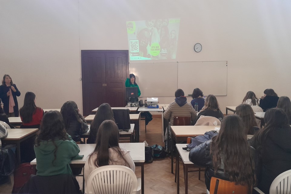 aspeto geral da sala durante a sessão