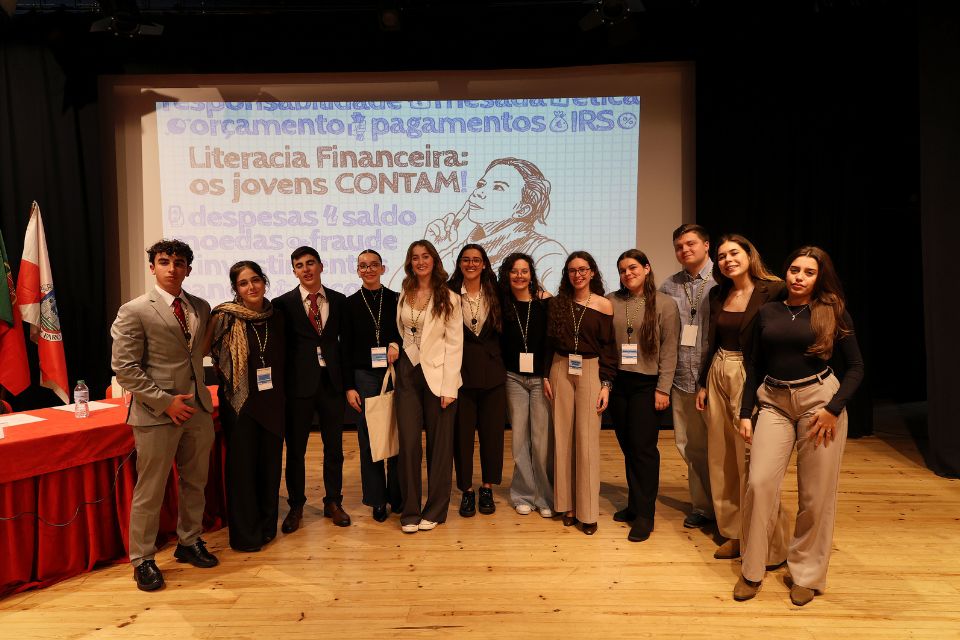 vencedores-sessao-parlamento-jovens-algarve