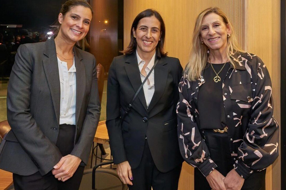 Lídia Praça e Carla Silva