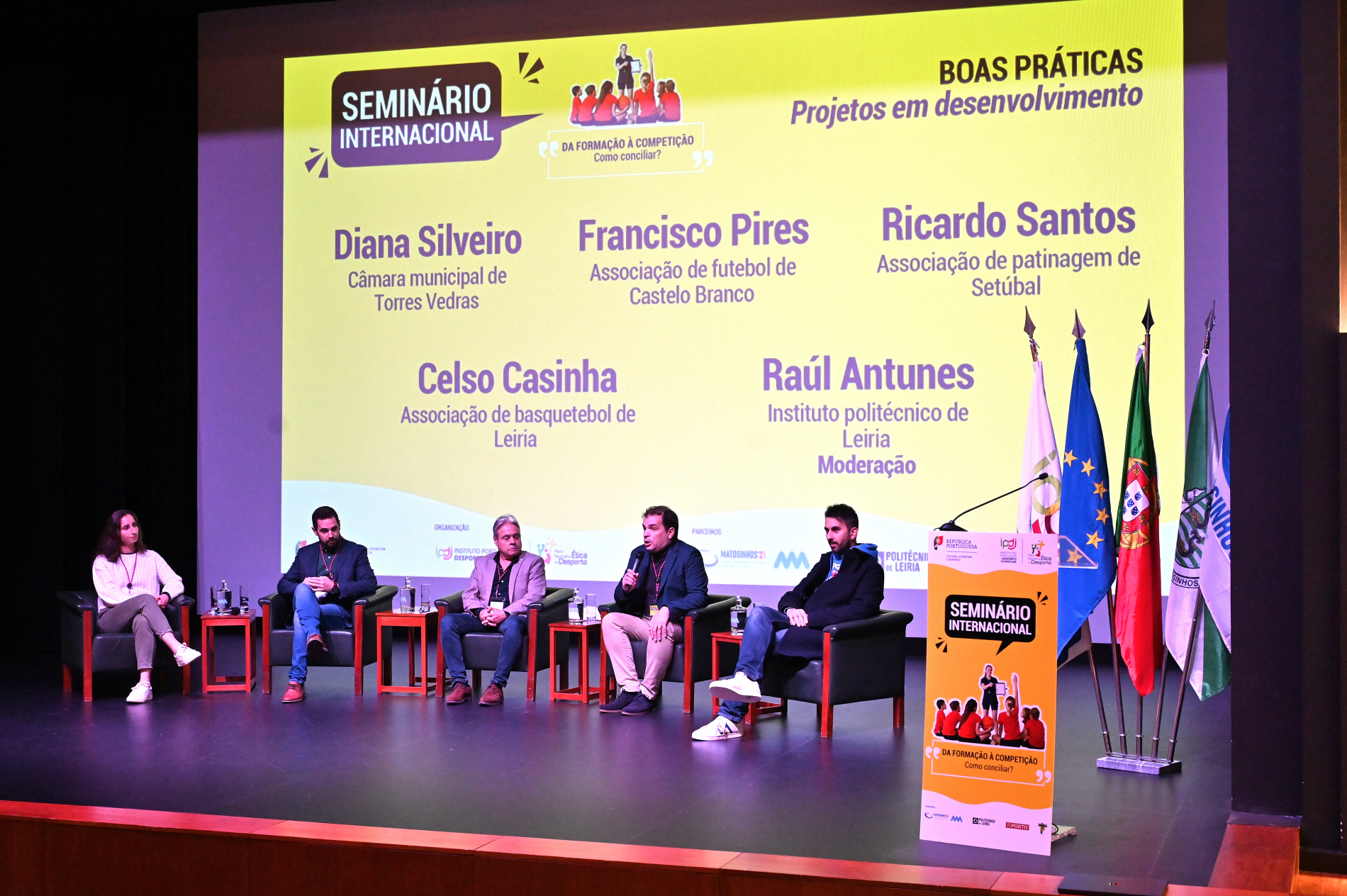 imagem de intervenientes no painel de debate