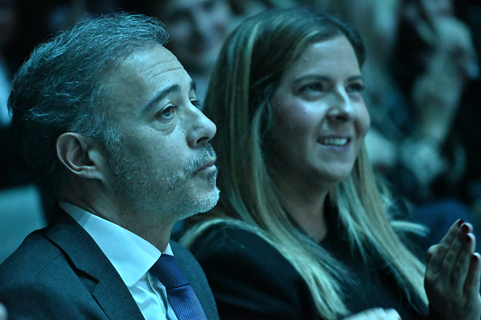 fotografia da ministra da cultura, juventude e desporto e do presidente da camara do porto
