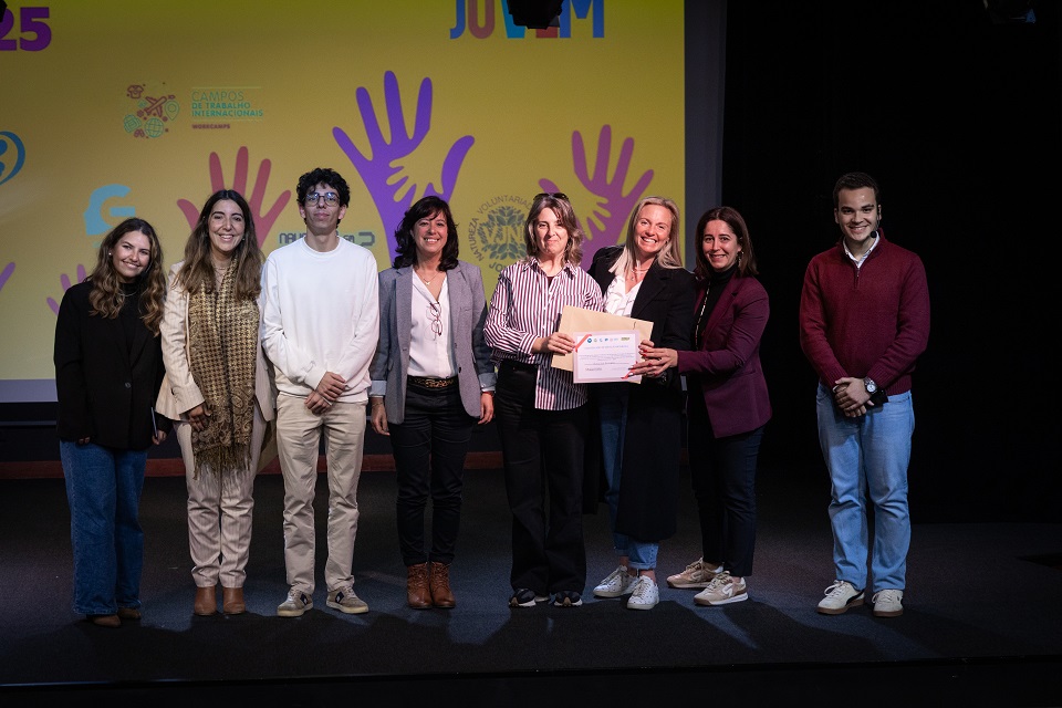 Foto 1 do juri e vencedores na sessão regional de Lisboa e Vale do Tejo dos prémios