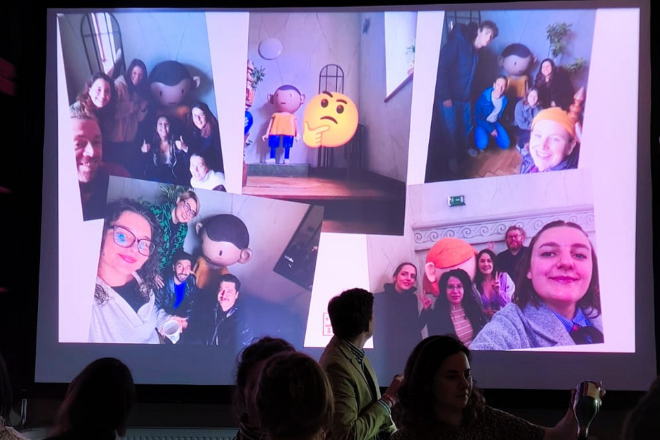 Foto de atividade durante o Educational Forum