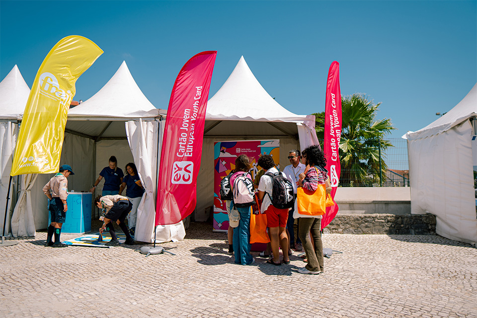 cartao jovem no dia internacional da juventude