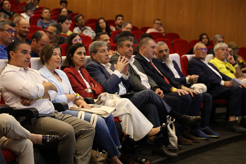 Carla Silva, vogal do IPDJ, no «13.º Congresso de treinadores de língua portuguesa»