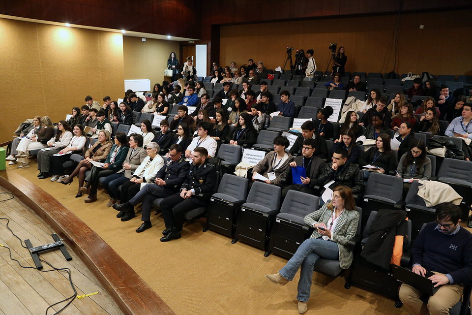 deputados e assistência