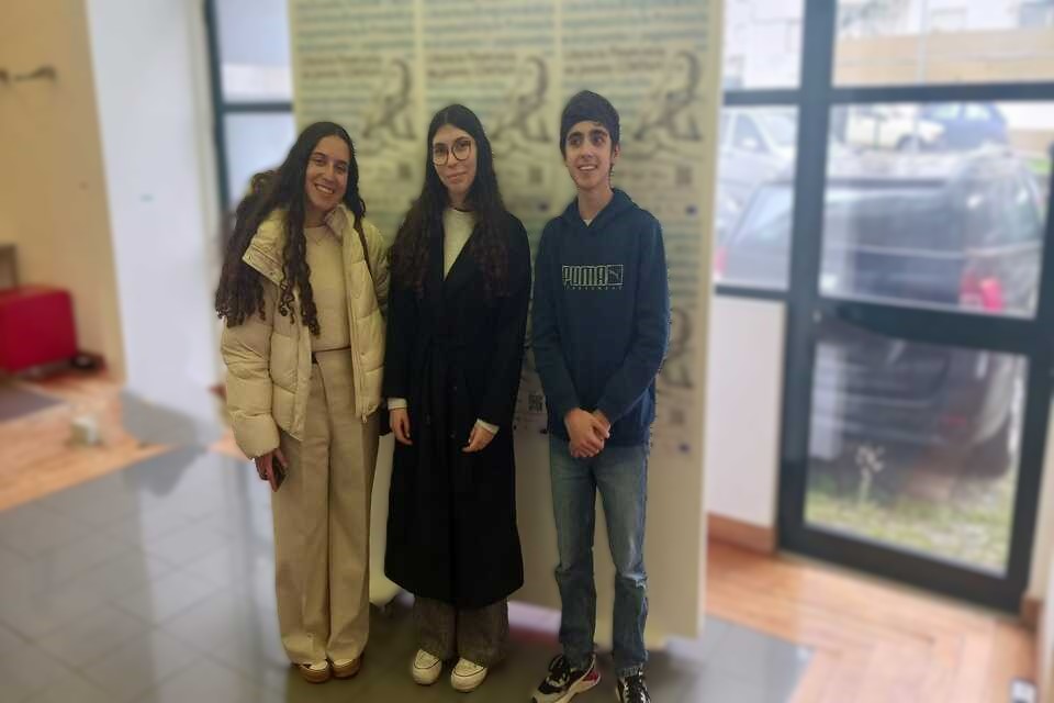 mesa eleita no ensino secundário