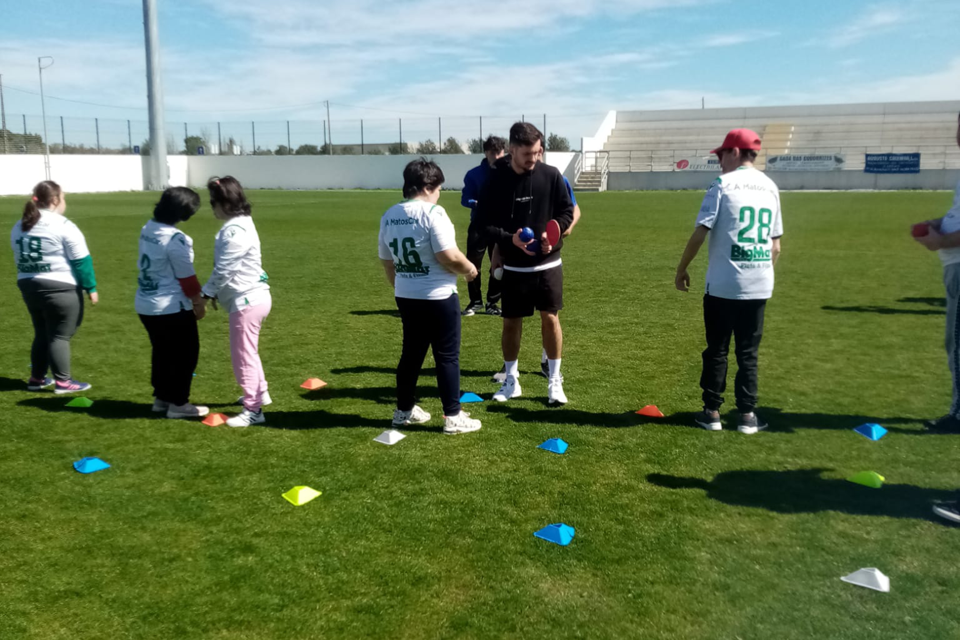Atividades lúdico-desportivas do IPDJ, no Estádio do Juventude Sport Clube.