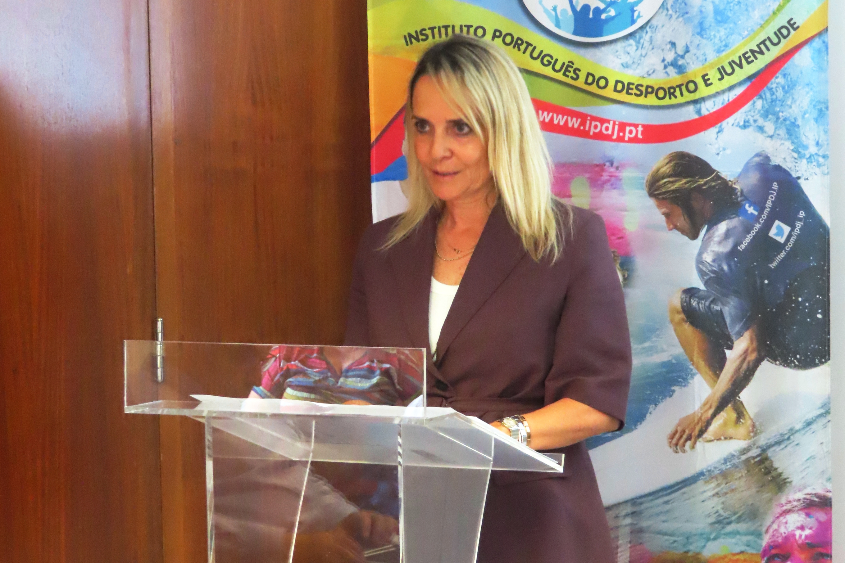 Diretora Regional do Alentejo do IPDJ, Maria Inês Guerreiro, na abertura da iniciativa.