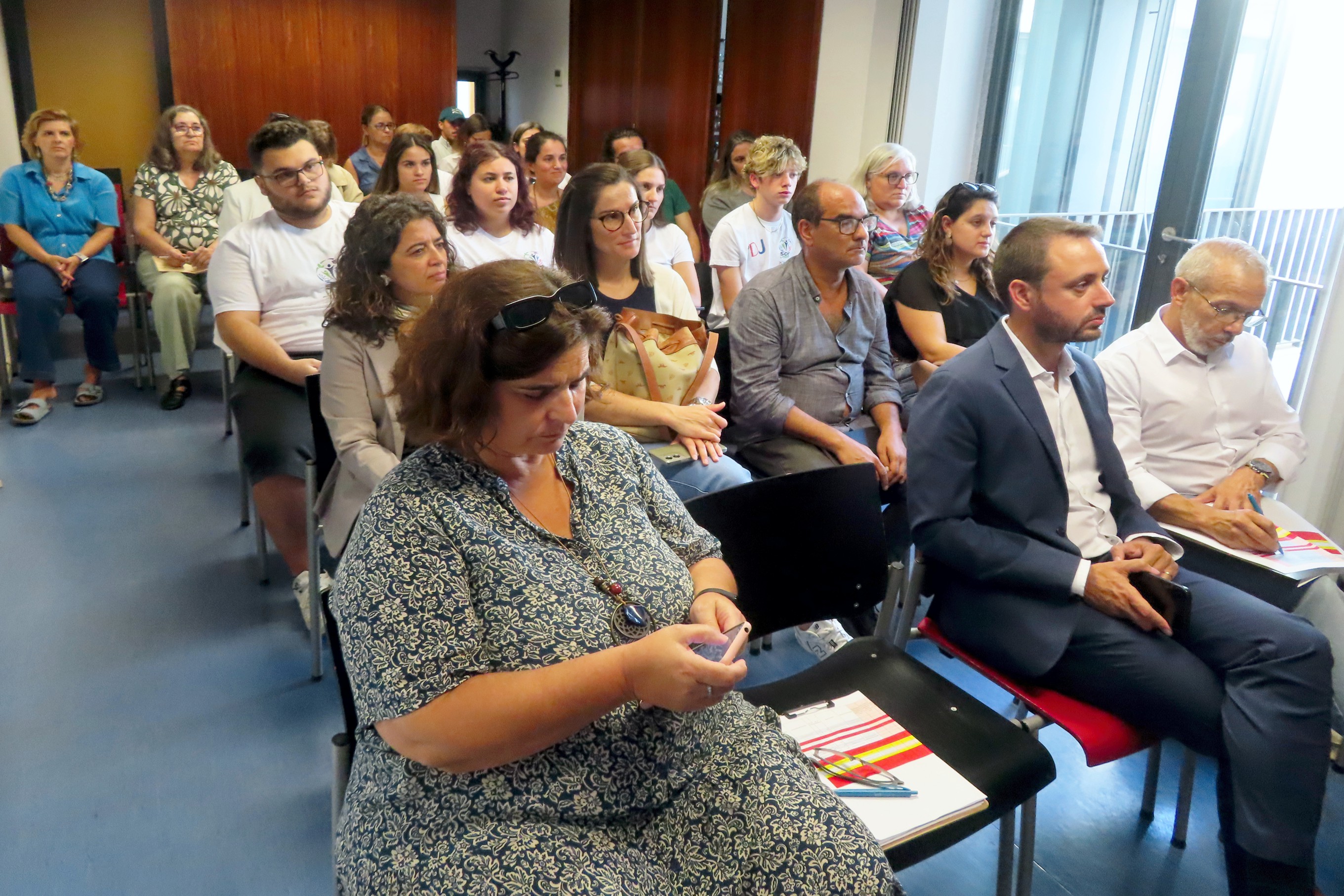 Participantes na sessão.